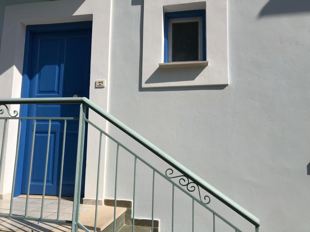 Ilias Apartments フィニクーダ エクステリア 写真