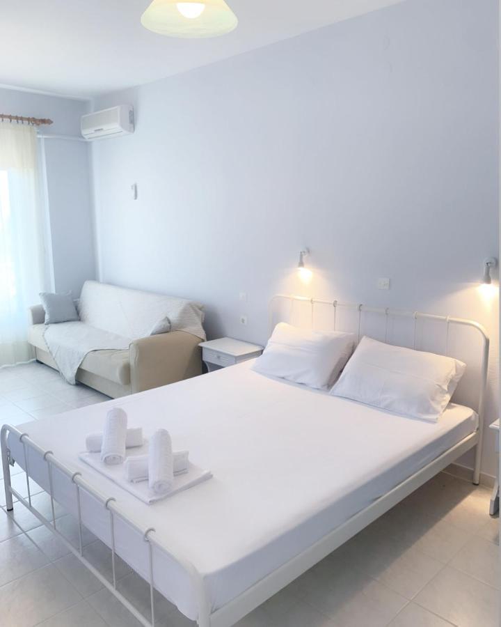 Ilias Apartments フィニクーダ エクステリア 写真