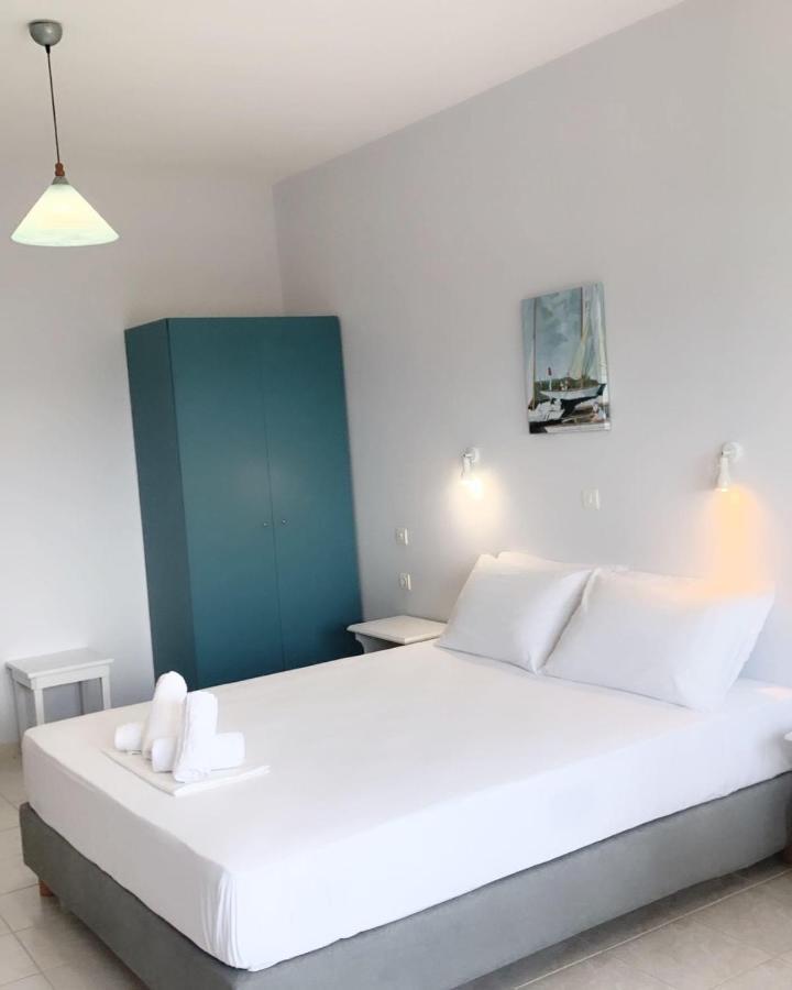 Ilias Apartments フィニクーダ エクステリア 写真