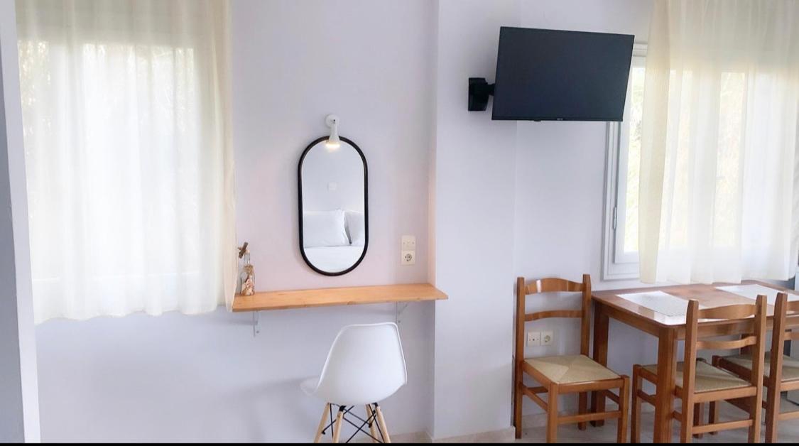 Ilias Apartments フィニクーダ エクステリア 写真