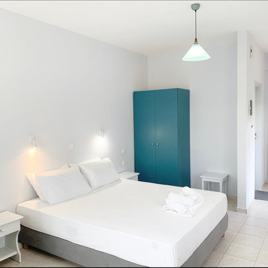 Ilias Apartments フィニクーダ エクステリア 写真