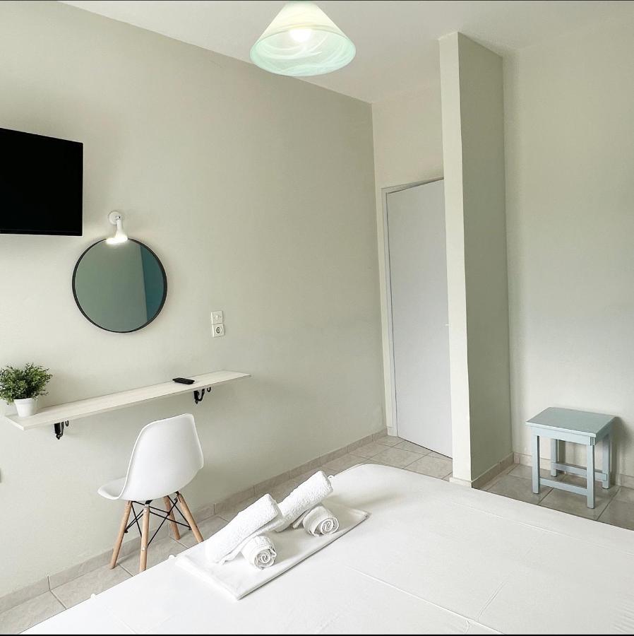 Ilias Apartments フィニクーダ エクステリア 写真
